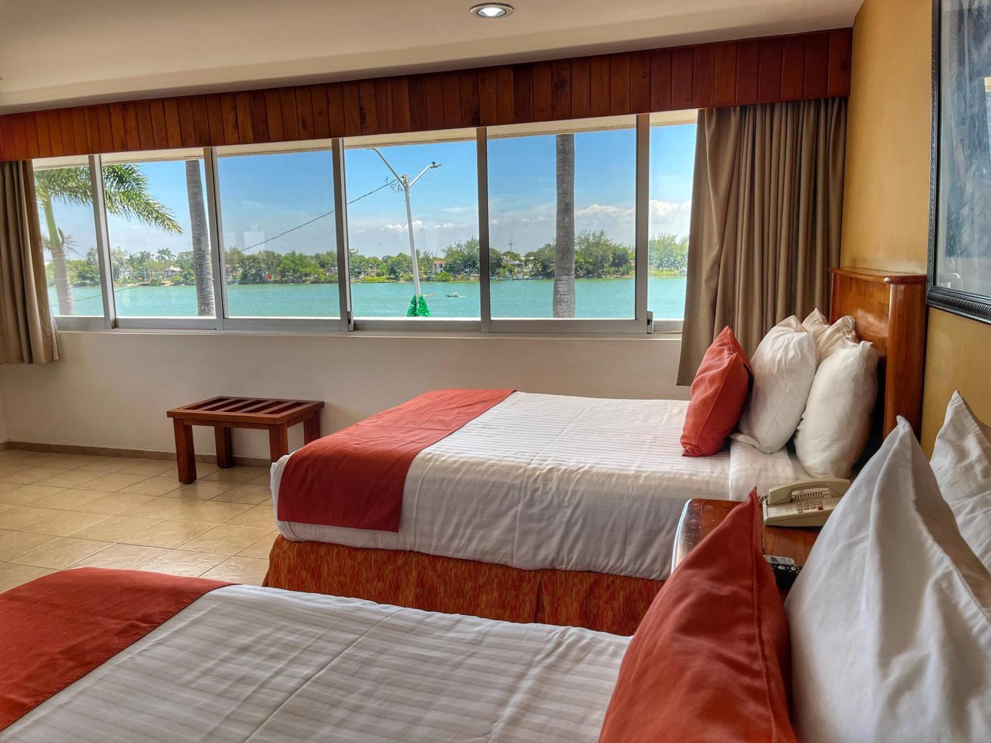 Best Western Riviera Tuxpan Tuxpan  Екстериор снимка