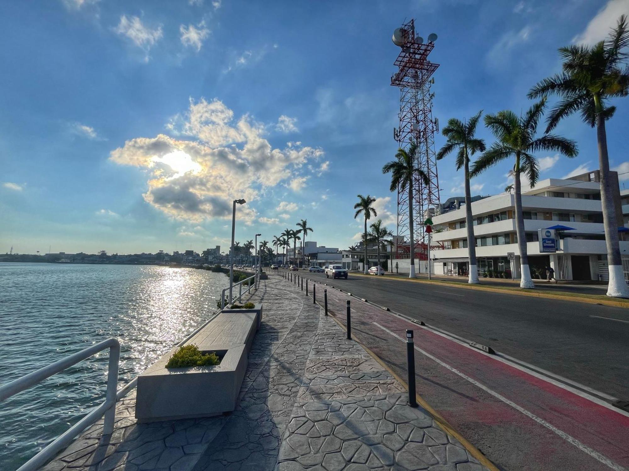 Best Western Riviera Tuxpan Tuxpan  Екстериор снимка