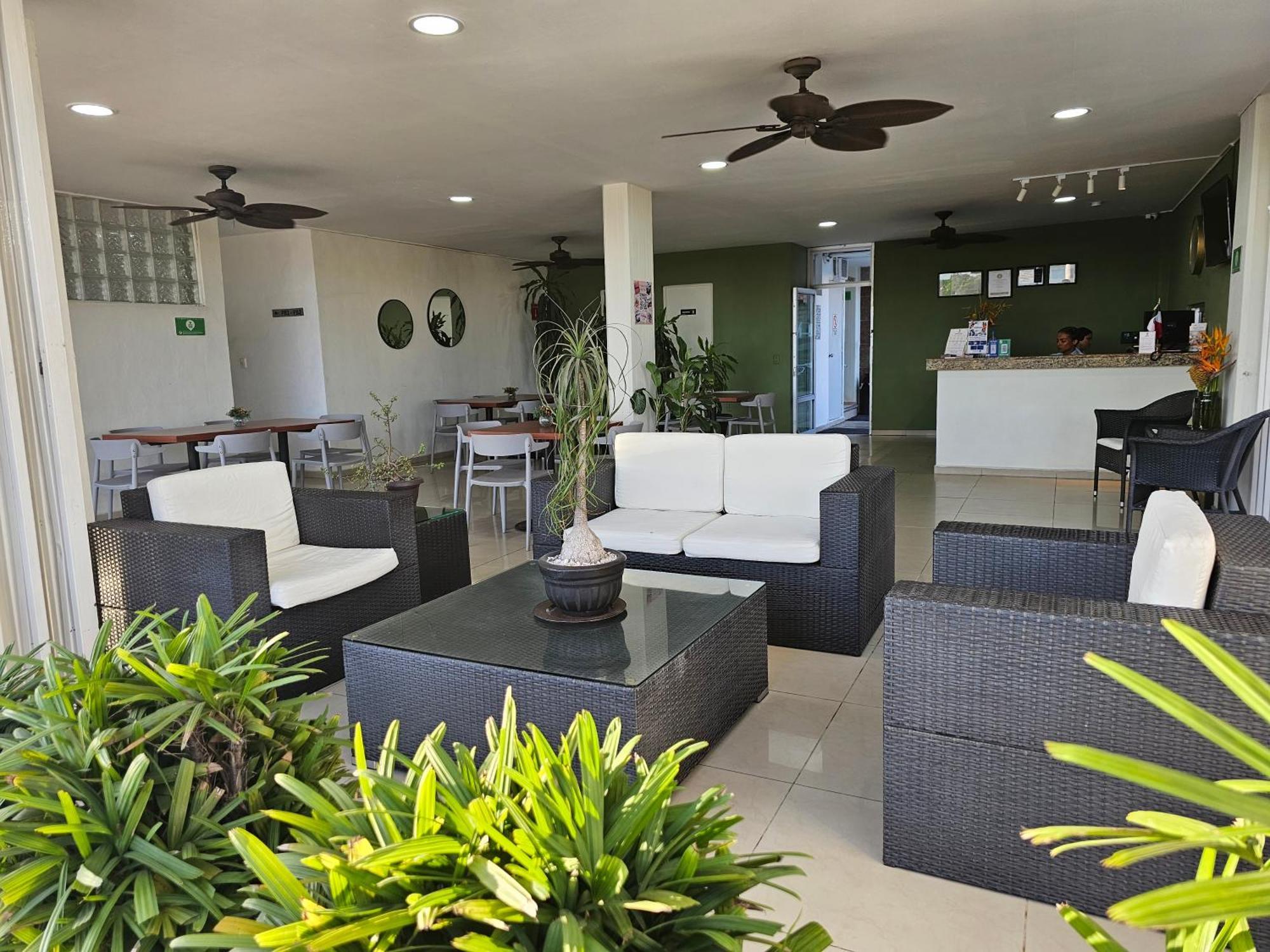 Best Western Riviera Tuxpan Tuxpan  Екстериор снимка