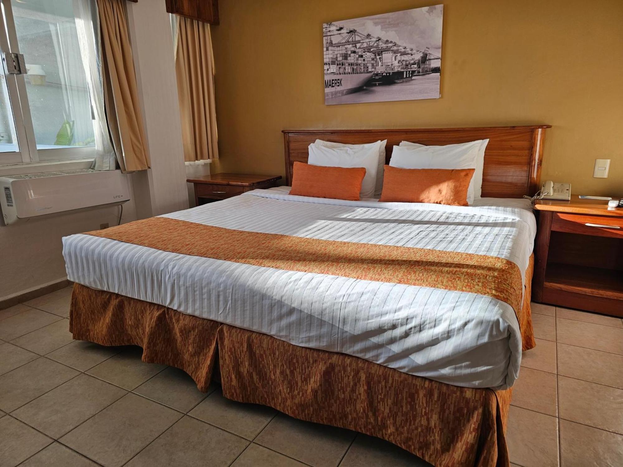 Best Western Riviera Tuxpan Tuxpan  Екстериор снимка