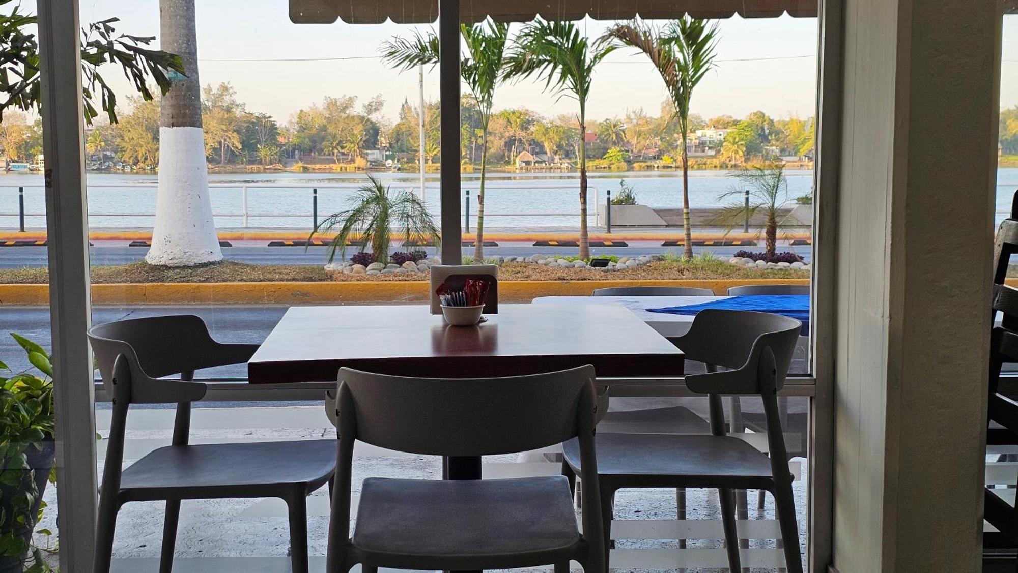 Best Western Riviera Tuxpan Tuxpan  Екстериор снимка